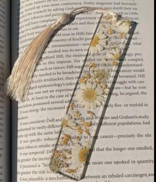 BOOKMARK